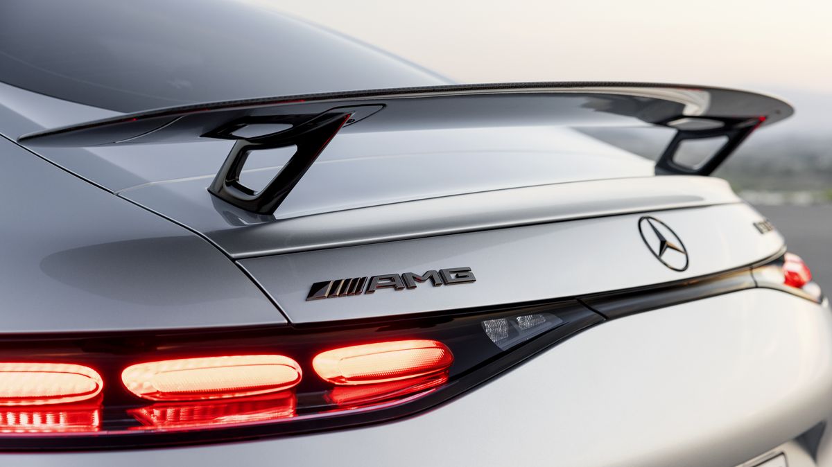 Mercedes-AMG v Mnichově poodhalil kupé GT s hybridním pohonem, bude mít přes 800 koní